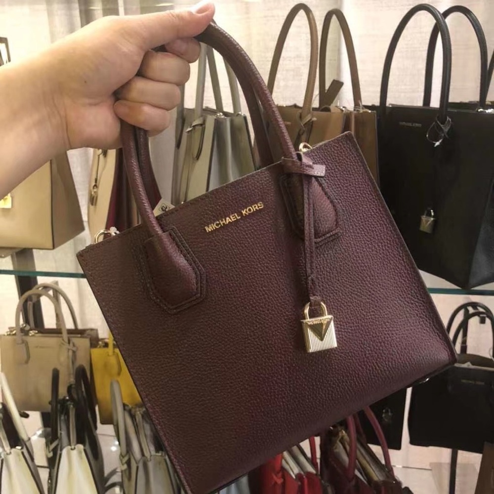 Michael Kors Mercer crossbody bag NWT classic